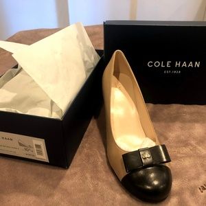 NIB Cole Haan Elsie Bow Wedge Maple Sugar 10.5B